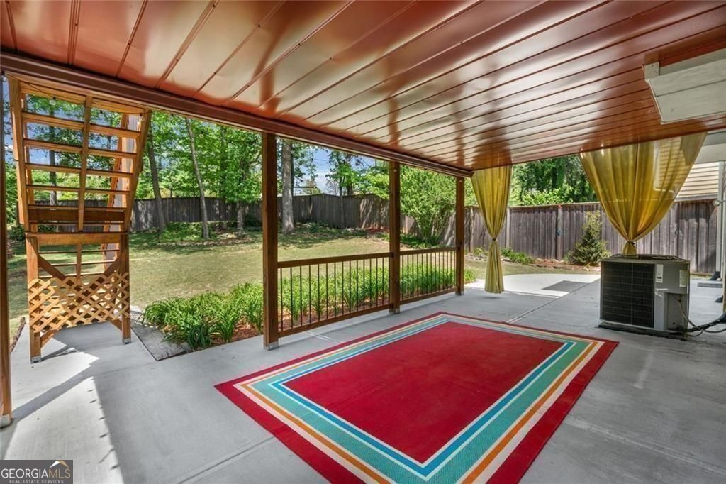 4240 Sugar Mill Drive