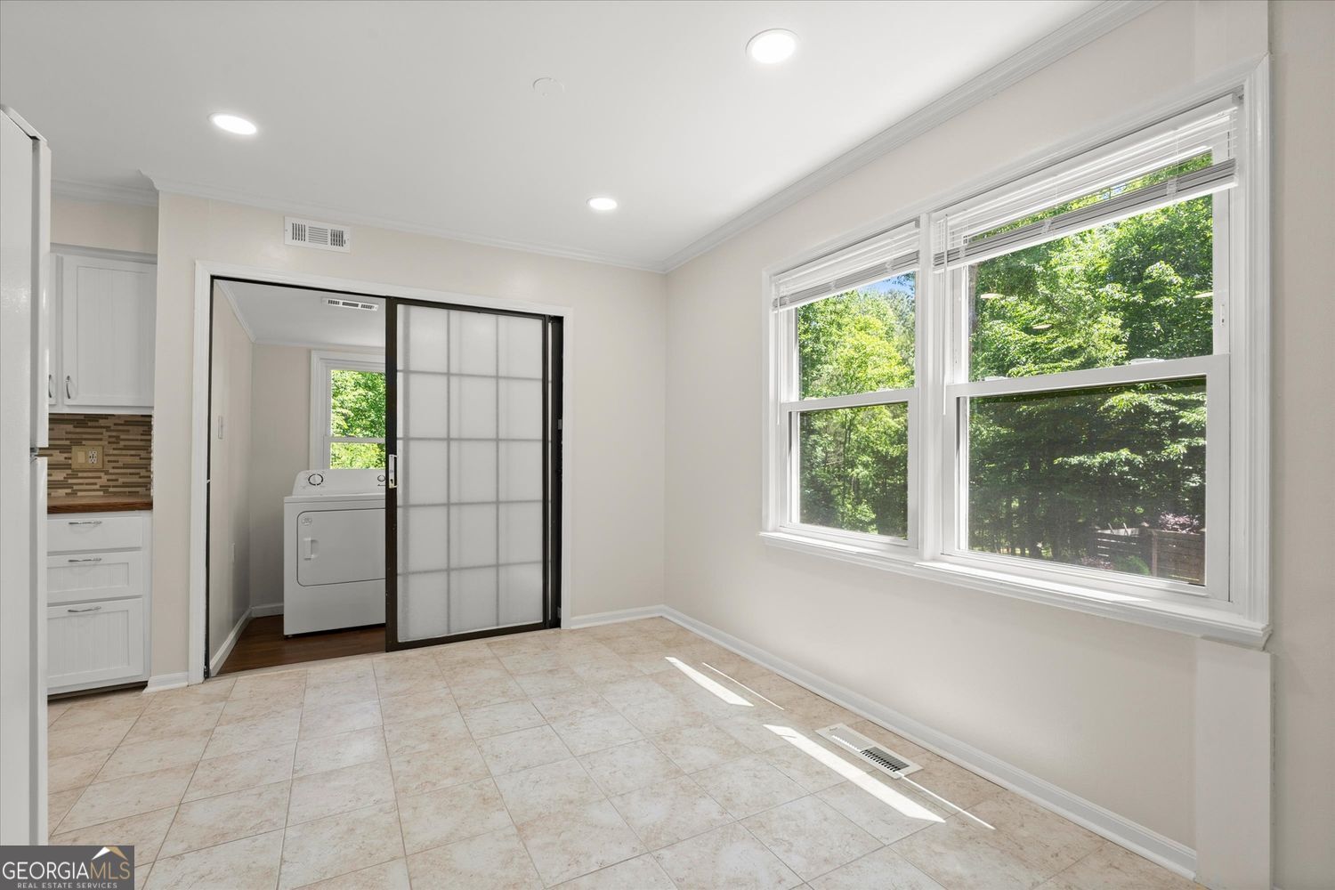 155 Crowe Road