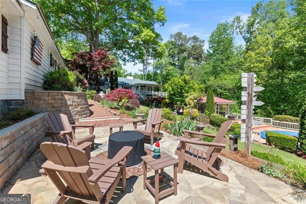 155 Crowe Road
