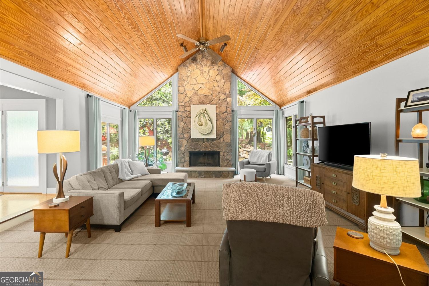 2125 Double Creek Lane