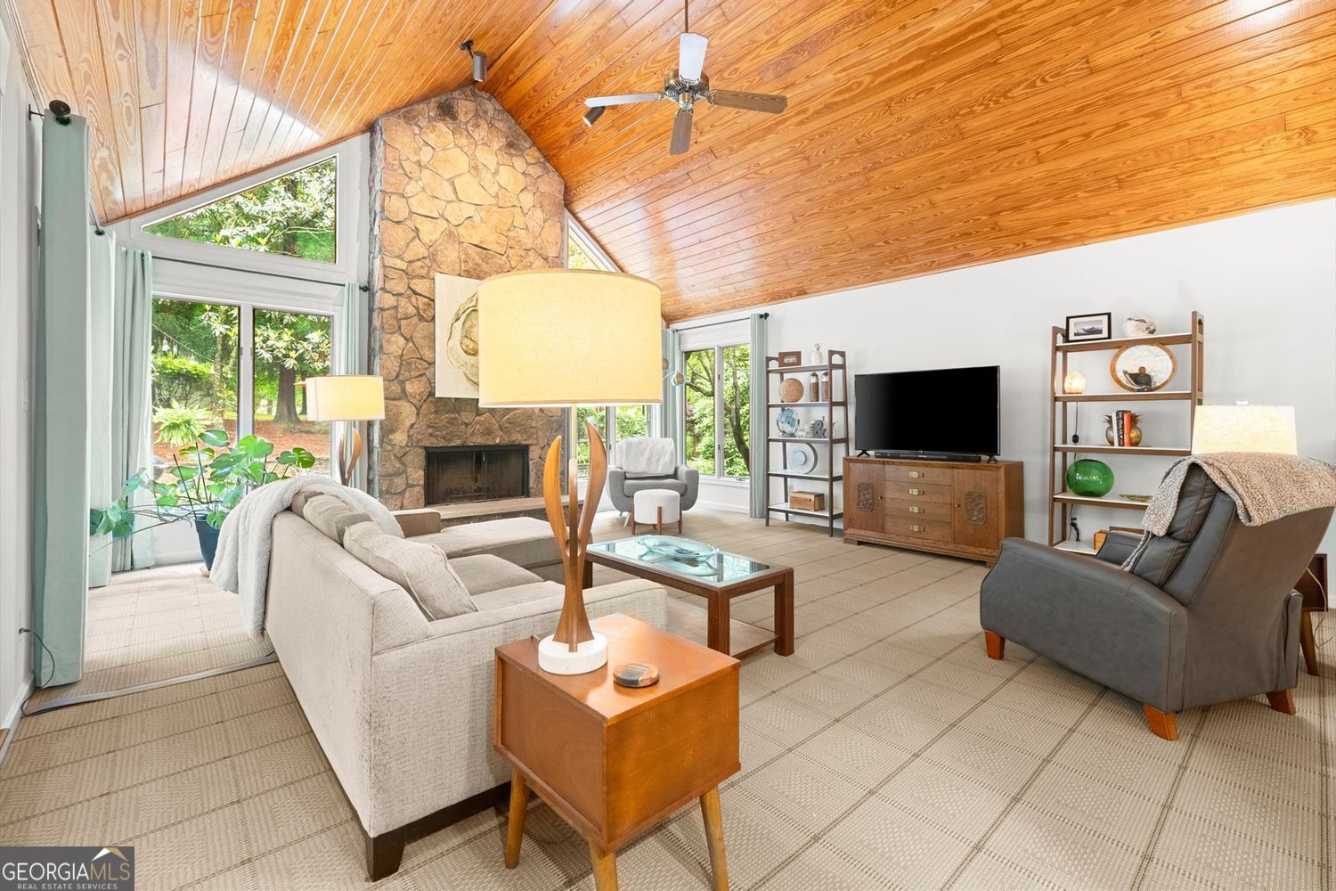 2125 Double Creek Lane