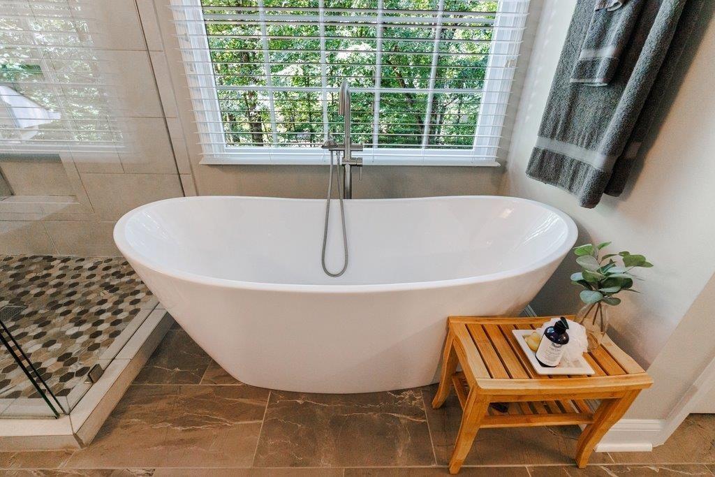 4034 Hooch River Trail