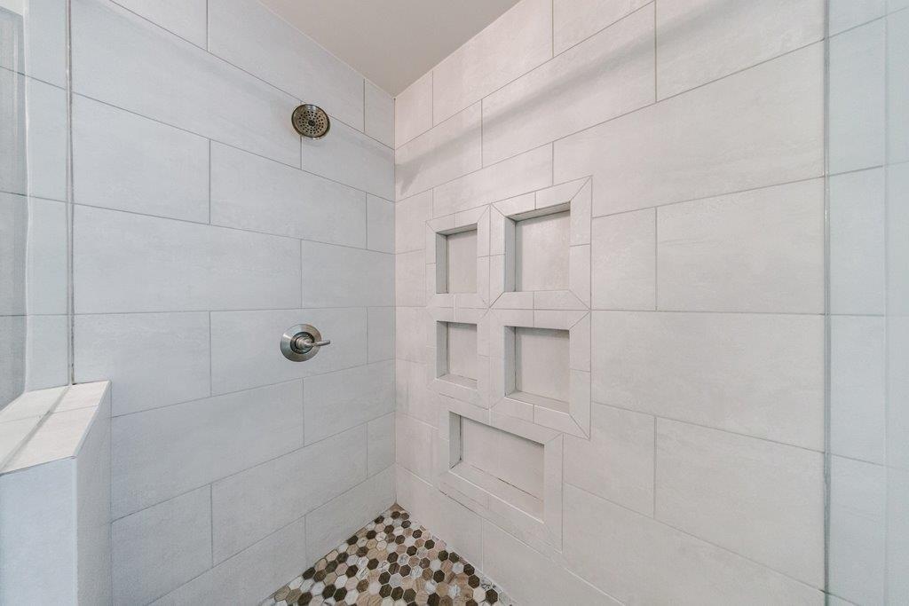 4034 Hooch River Trail