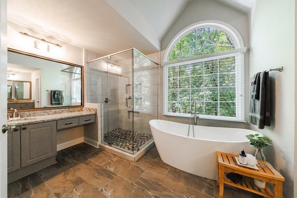 4034 Hooch River Trail