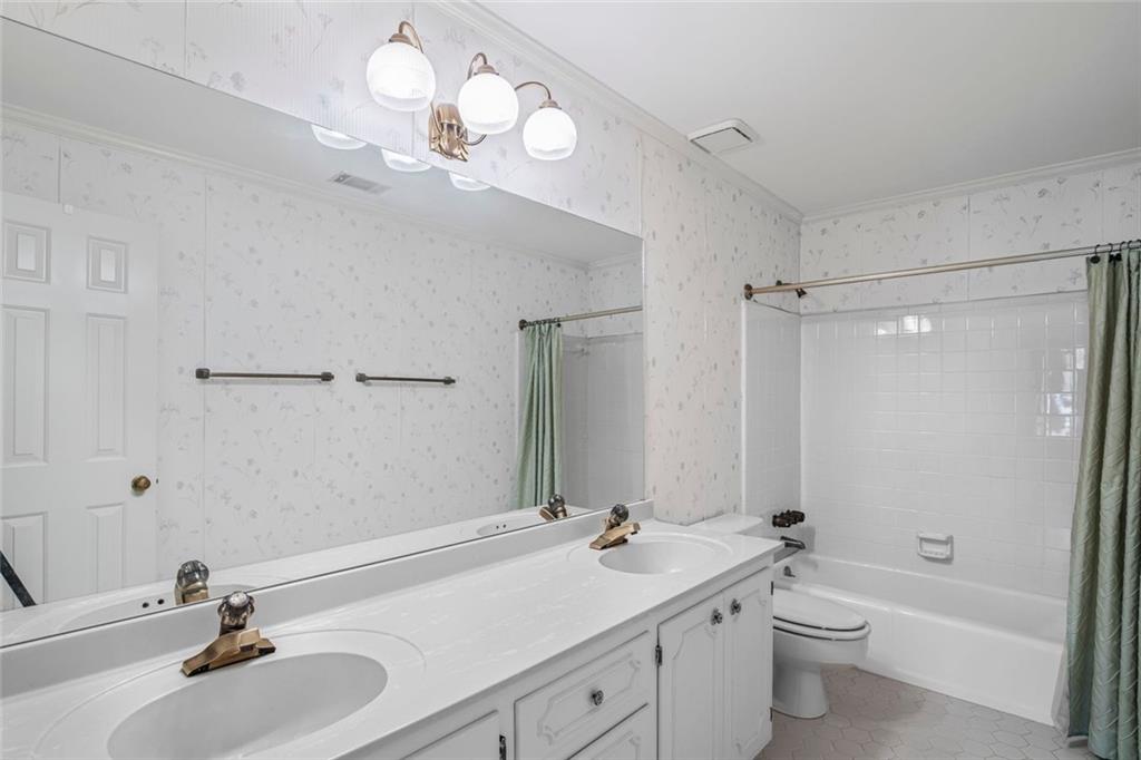 1440 Northwold Drive