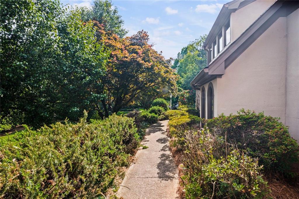 1440 Northwold Drive