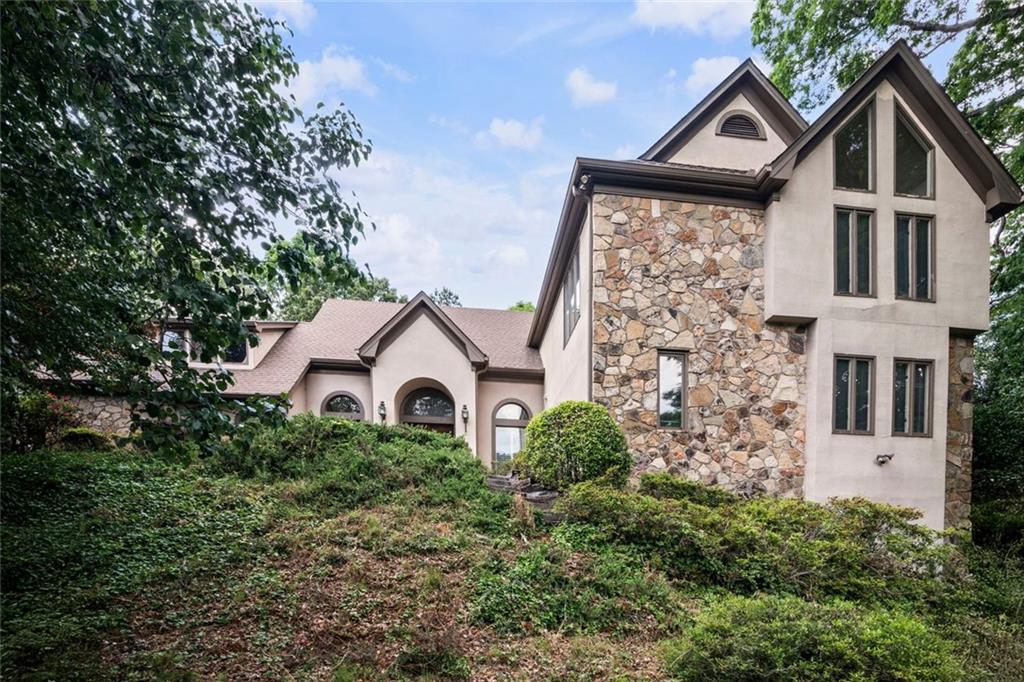 1440 Northwold Drive