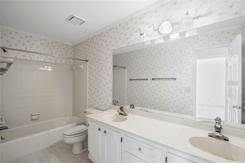 1440 Northwold Drive