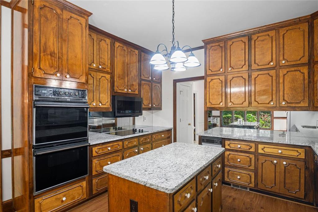 1440 Northwold Drive