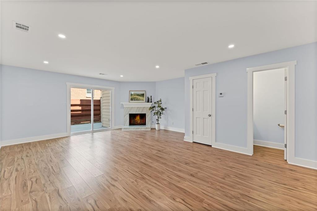 2886 Webb Bridge Road Unit 15