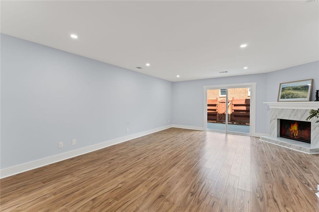 2886 Webb Bridge Road Unit 15