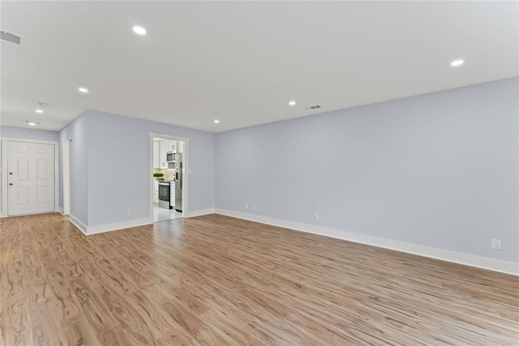 2886 Webb Bridge Road Unit 15