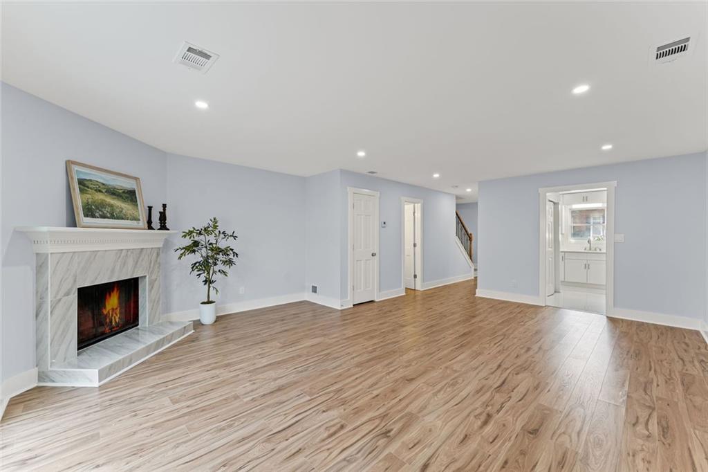 2886 Webb Bridge Road Unit 15