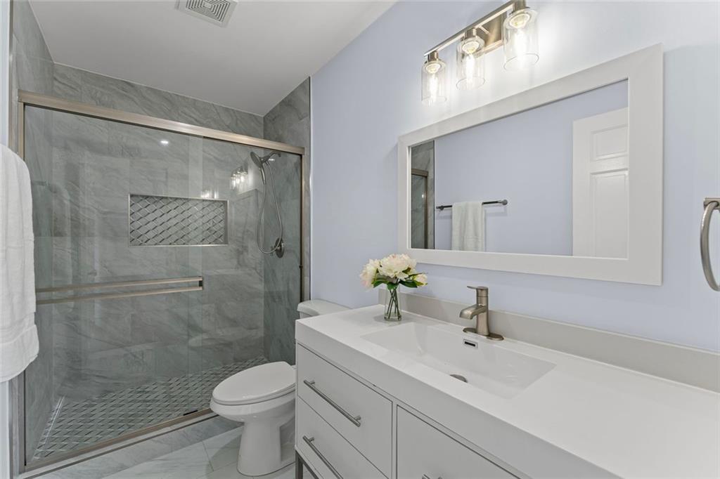 2886 Webb Bridge Road Unit 15