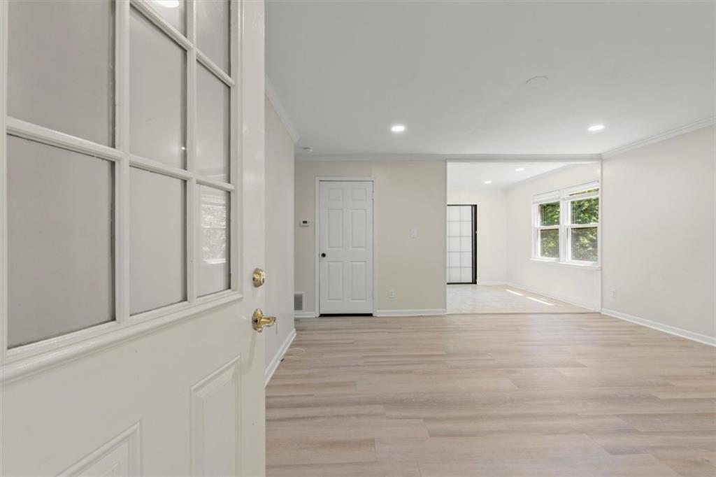 155 Crowe Road