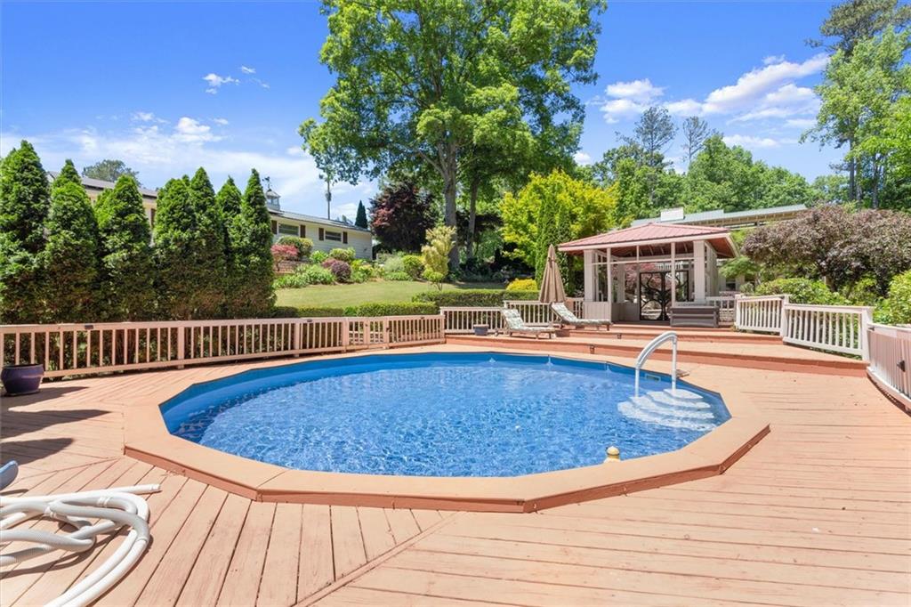 155 Crowe Road