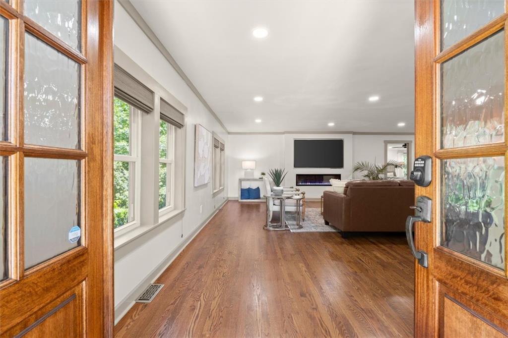 155 Crowe Road