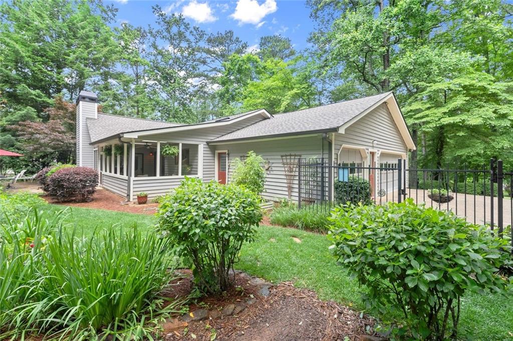 2125 Double Creek Lane
