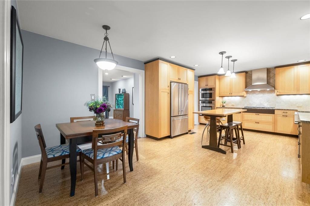 2125 Double Creek Lane