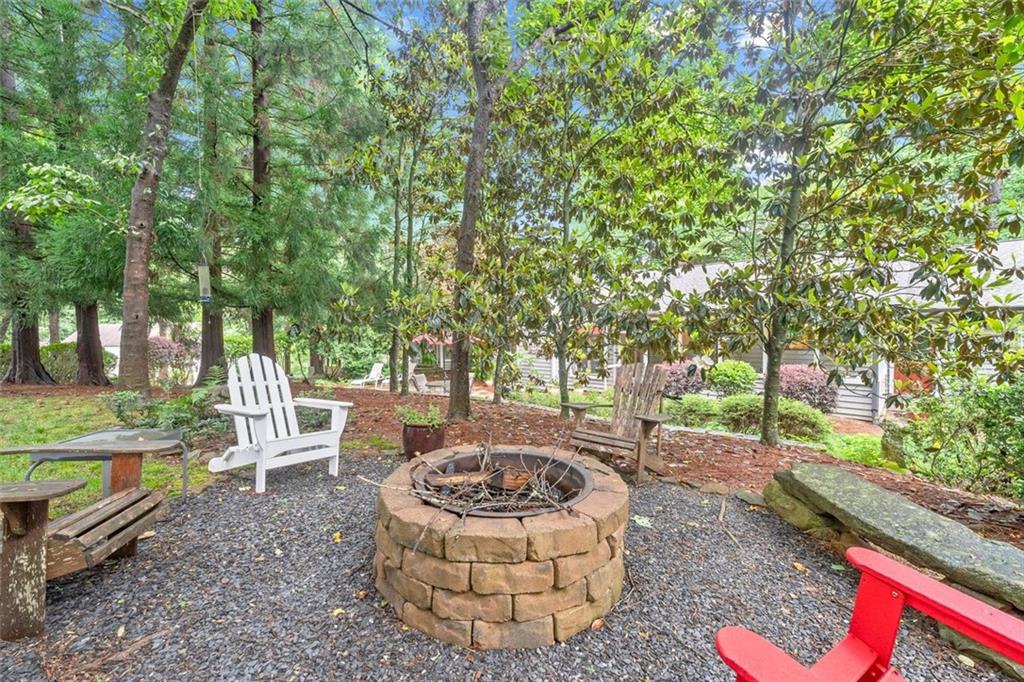 2125 Double Creek Lane