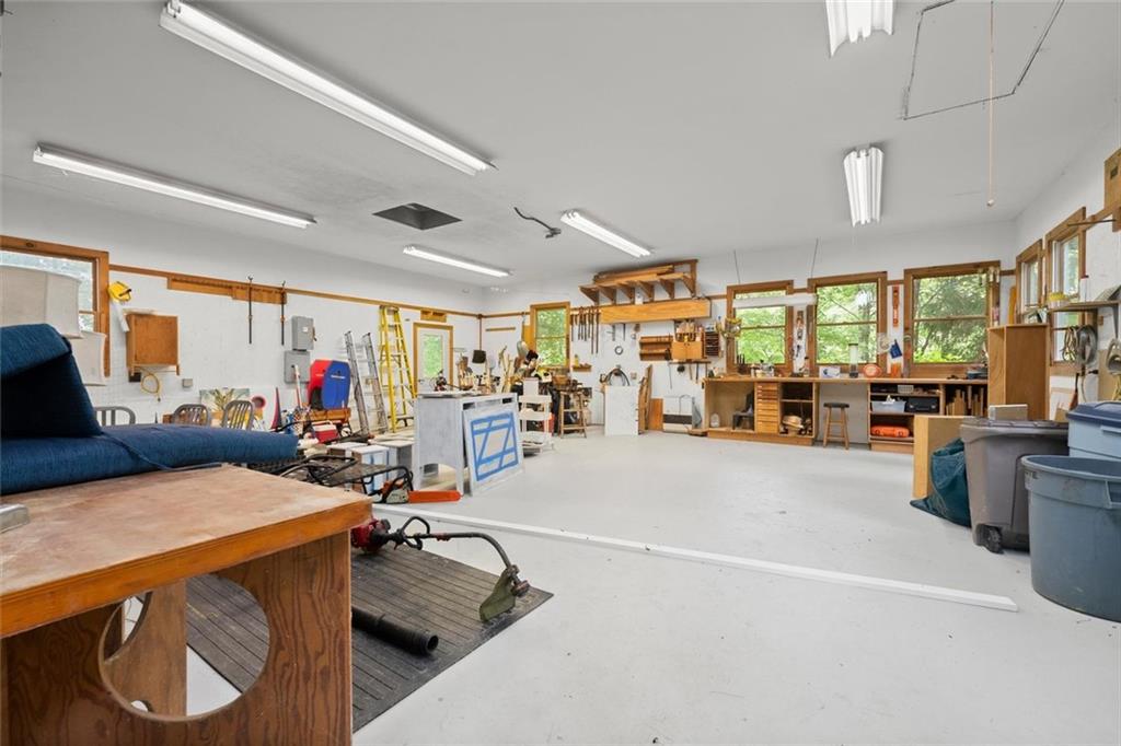 2125 Double Creek Lane