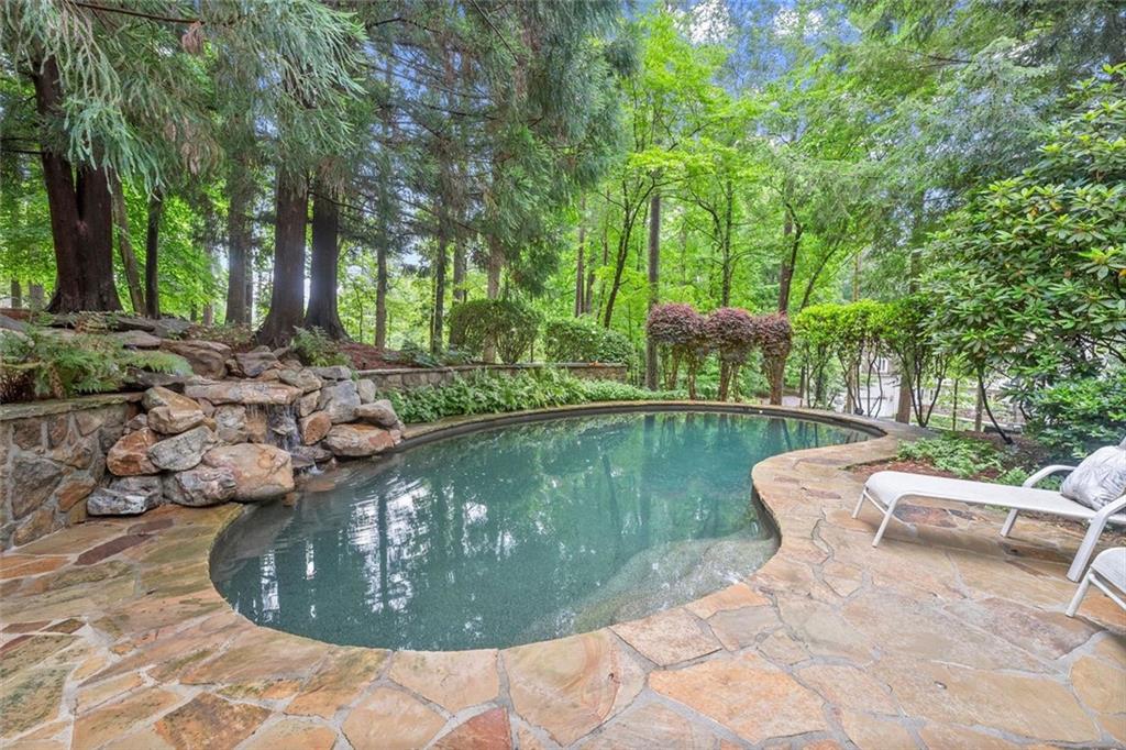 2125 Double Creek Lane