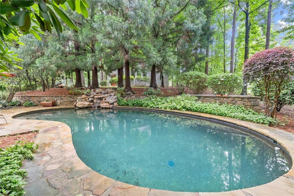 2125 Double Creek Lane