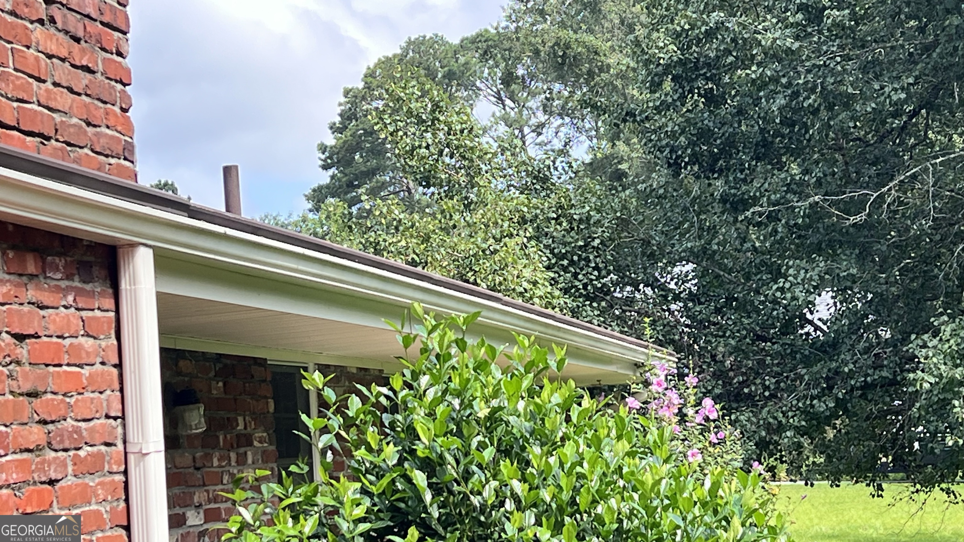 220 Fannin Road