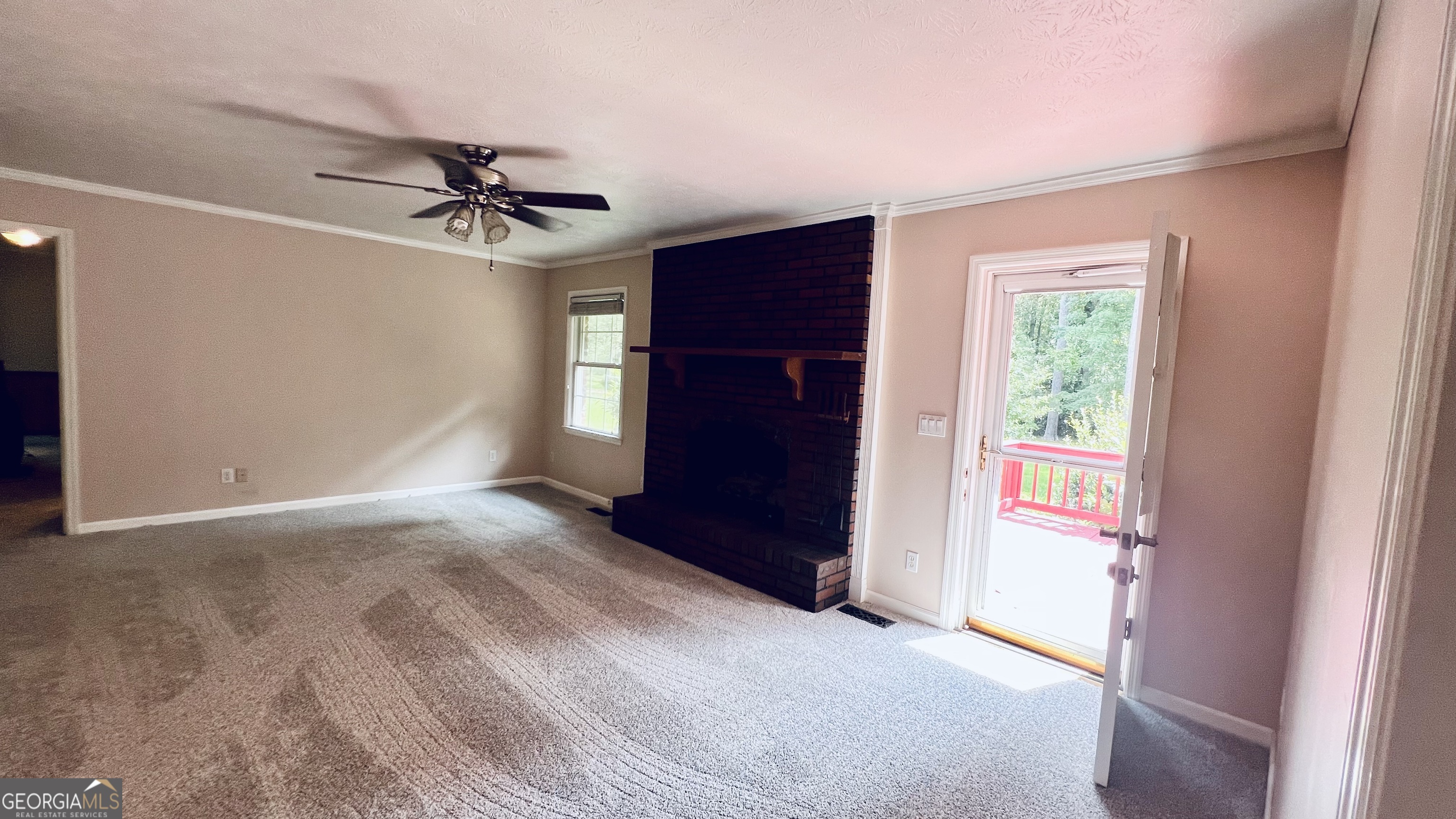 220 Fannin Road