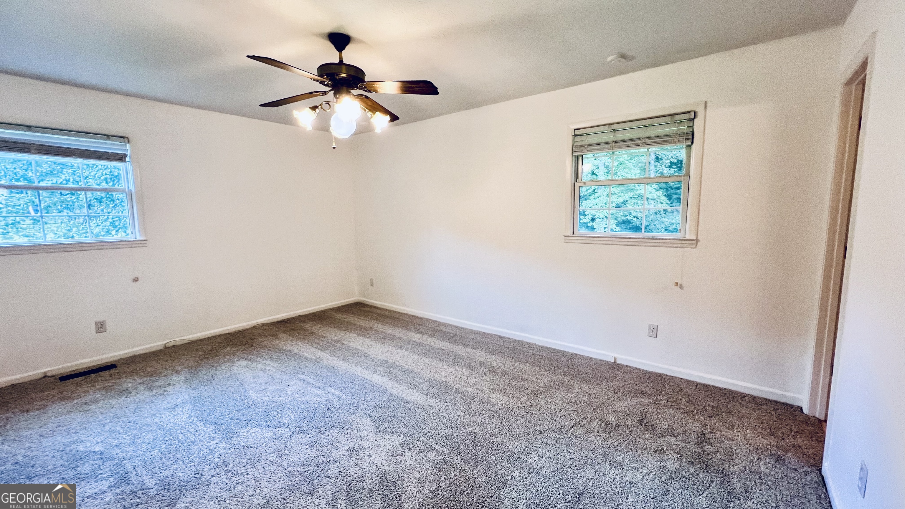 220 Fannin Road