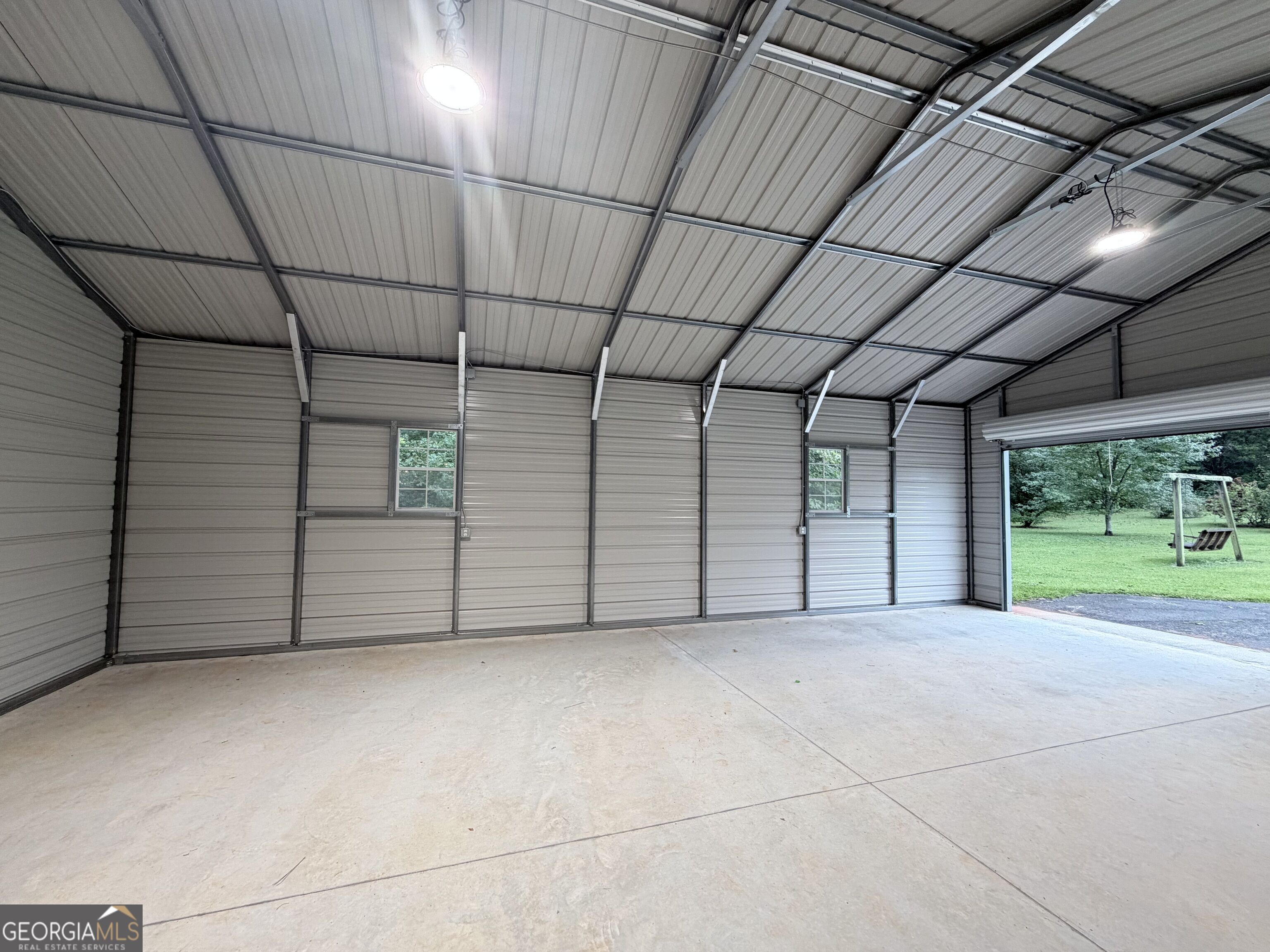 220 Fannin Road