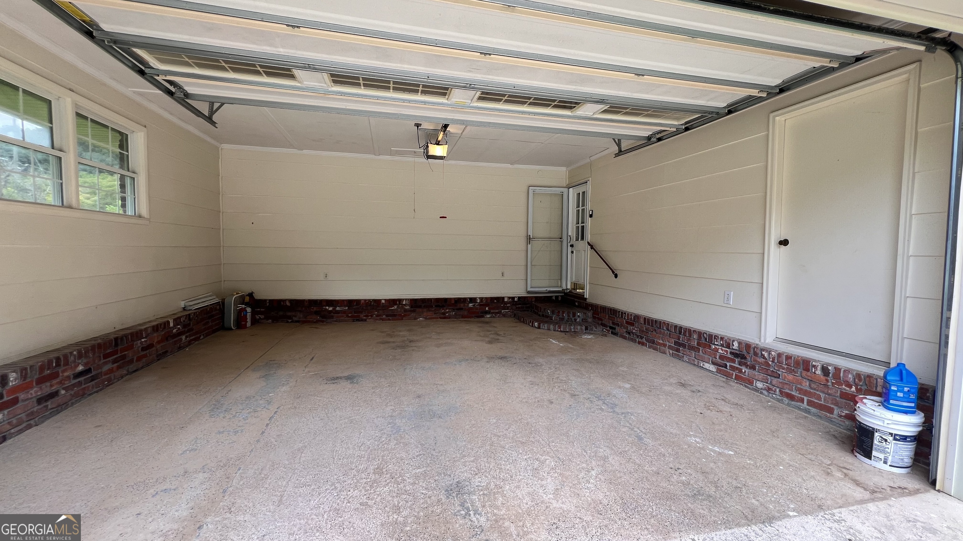 220 Fannin Road