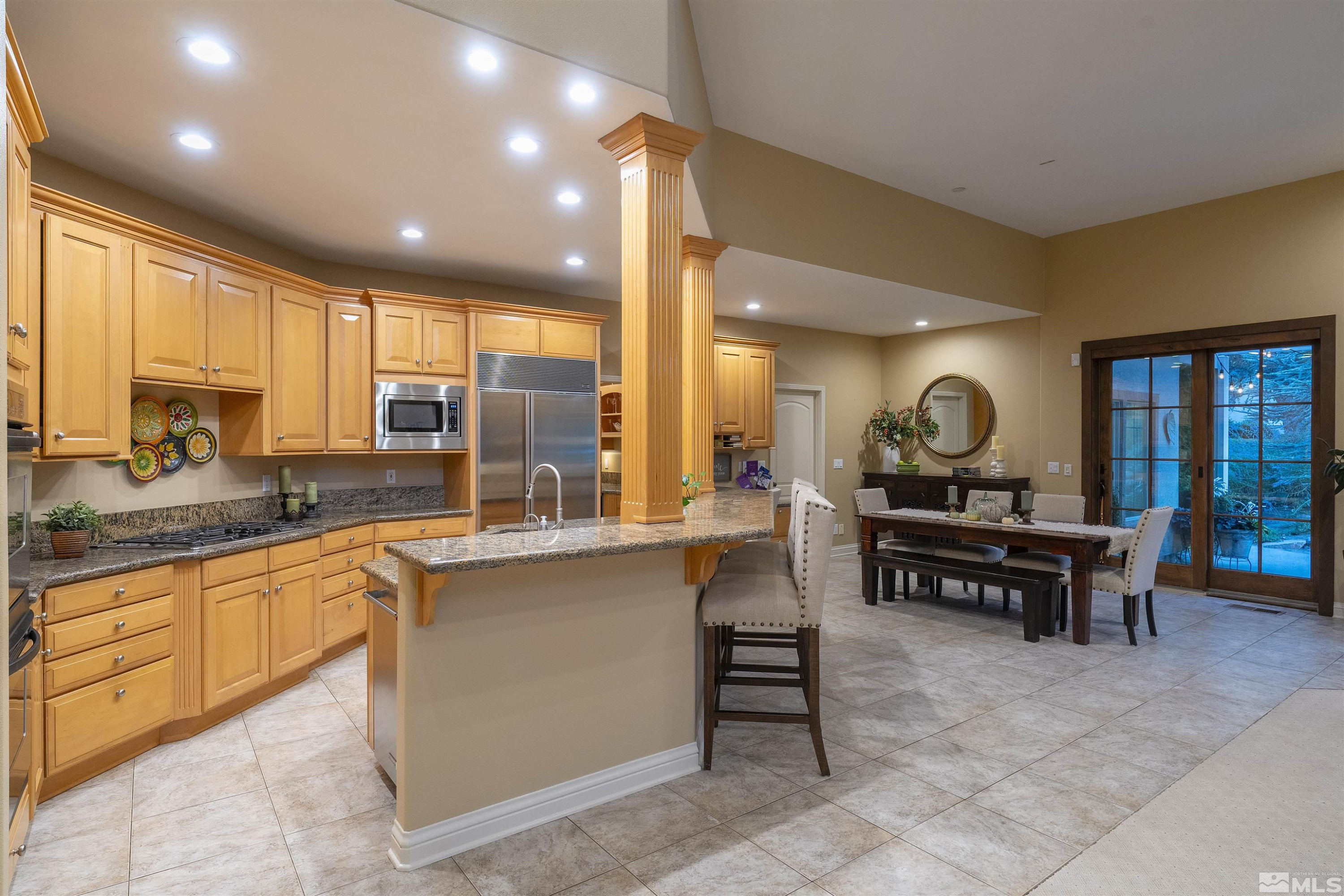 4570 Mountaingate Drive