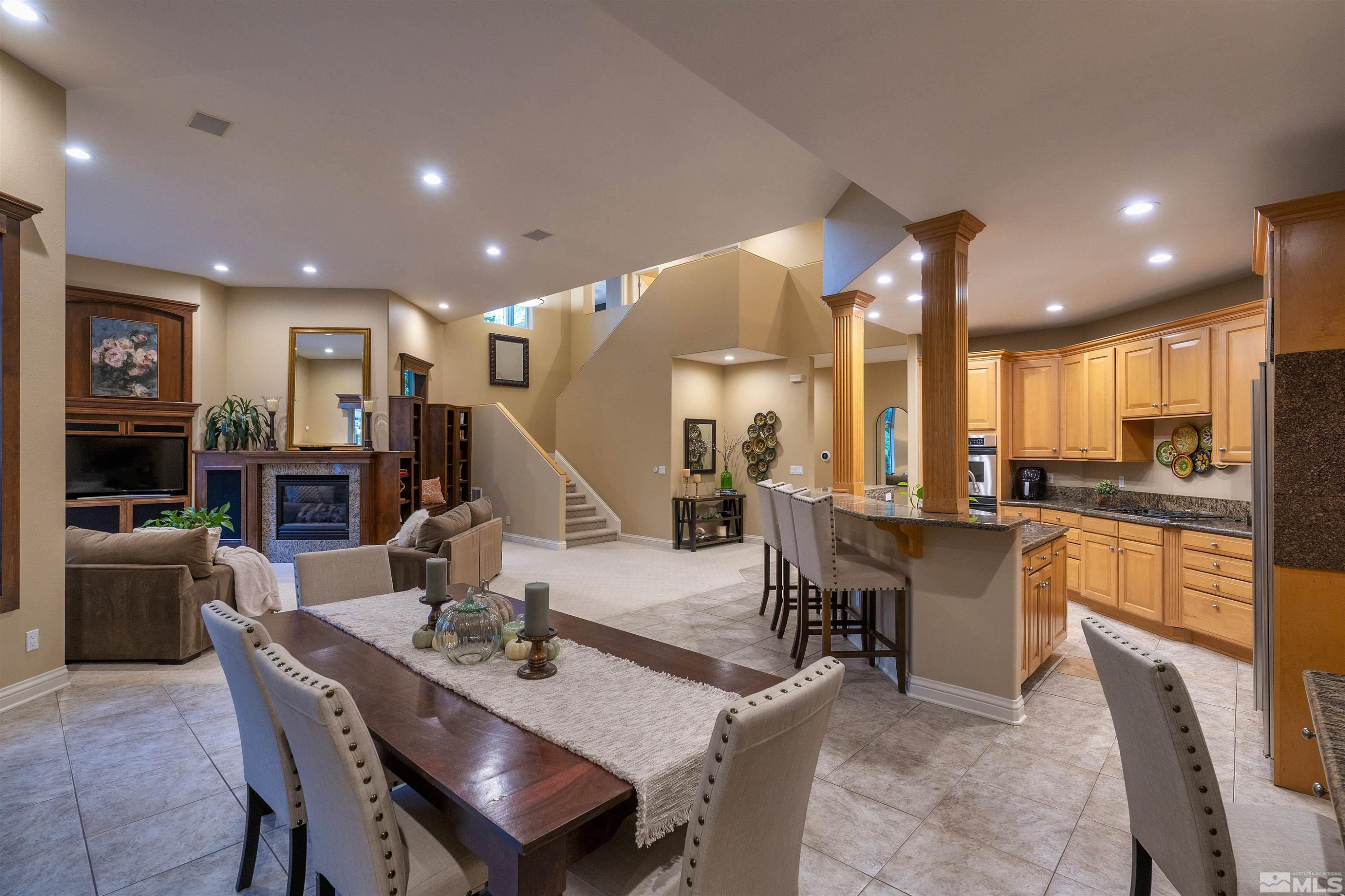 4570 Mountaingate Drive