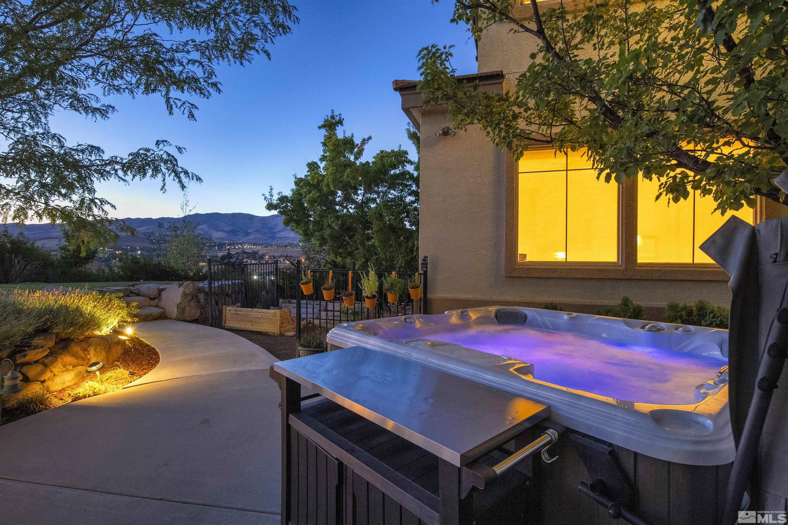 4570 Mountaingate Drive