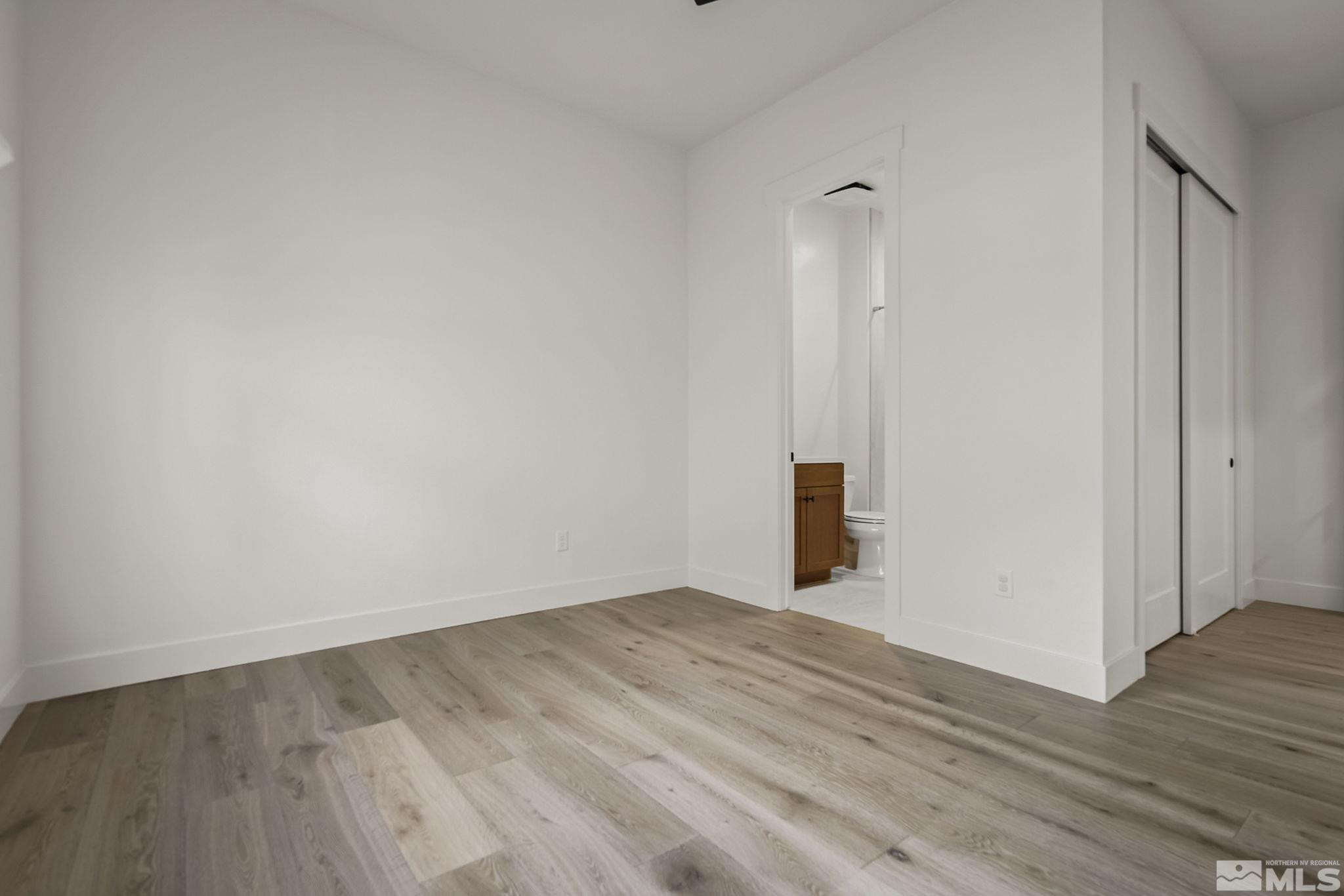 713 W Pleasant Oak Trail