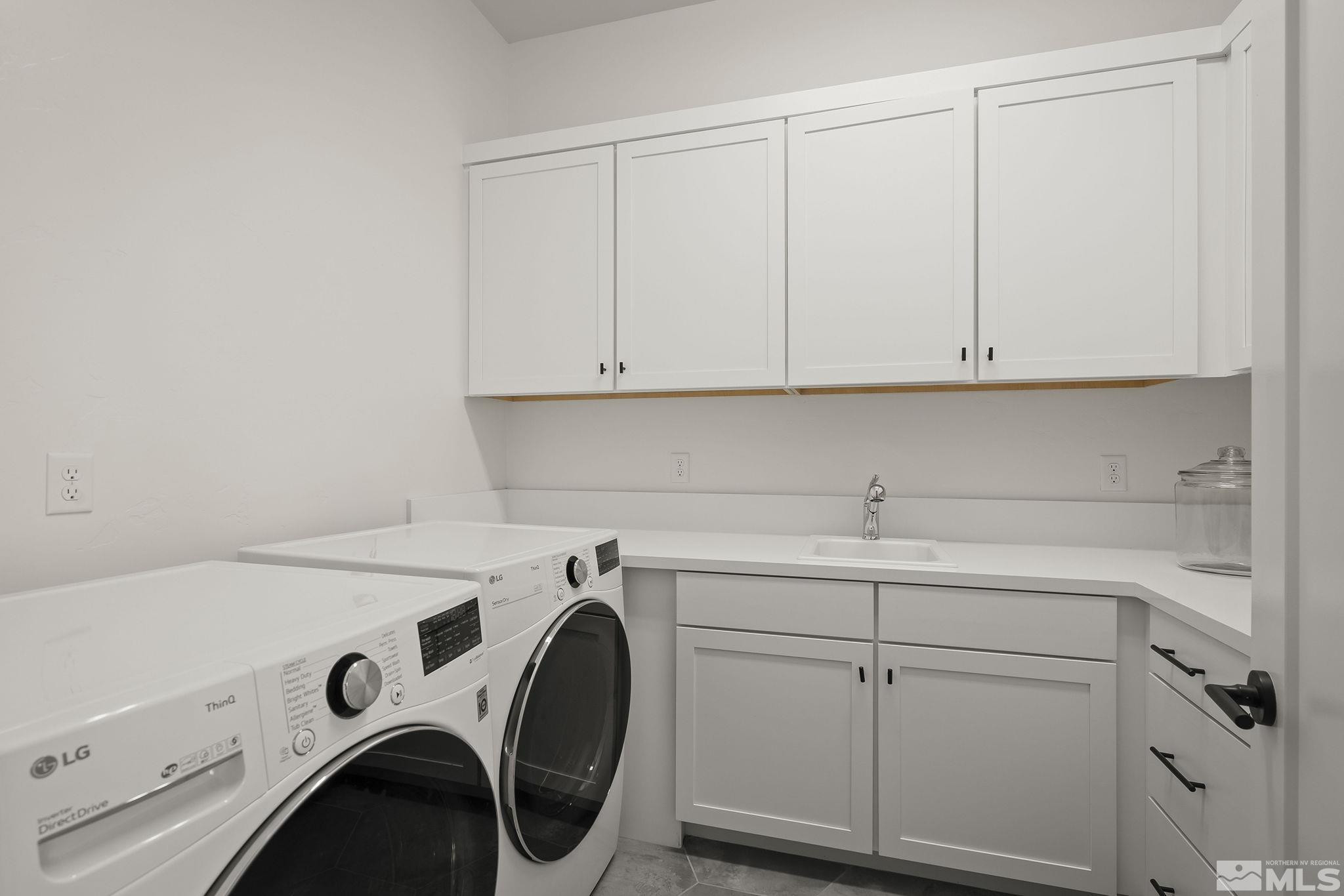 713 W Pleasant Oak Trail