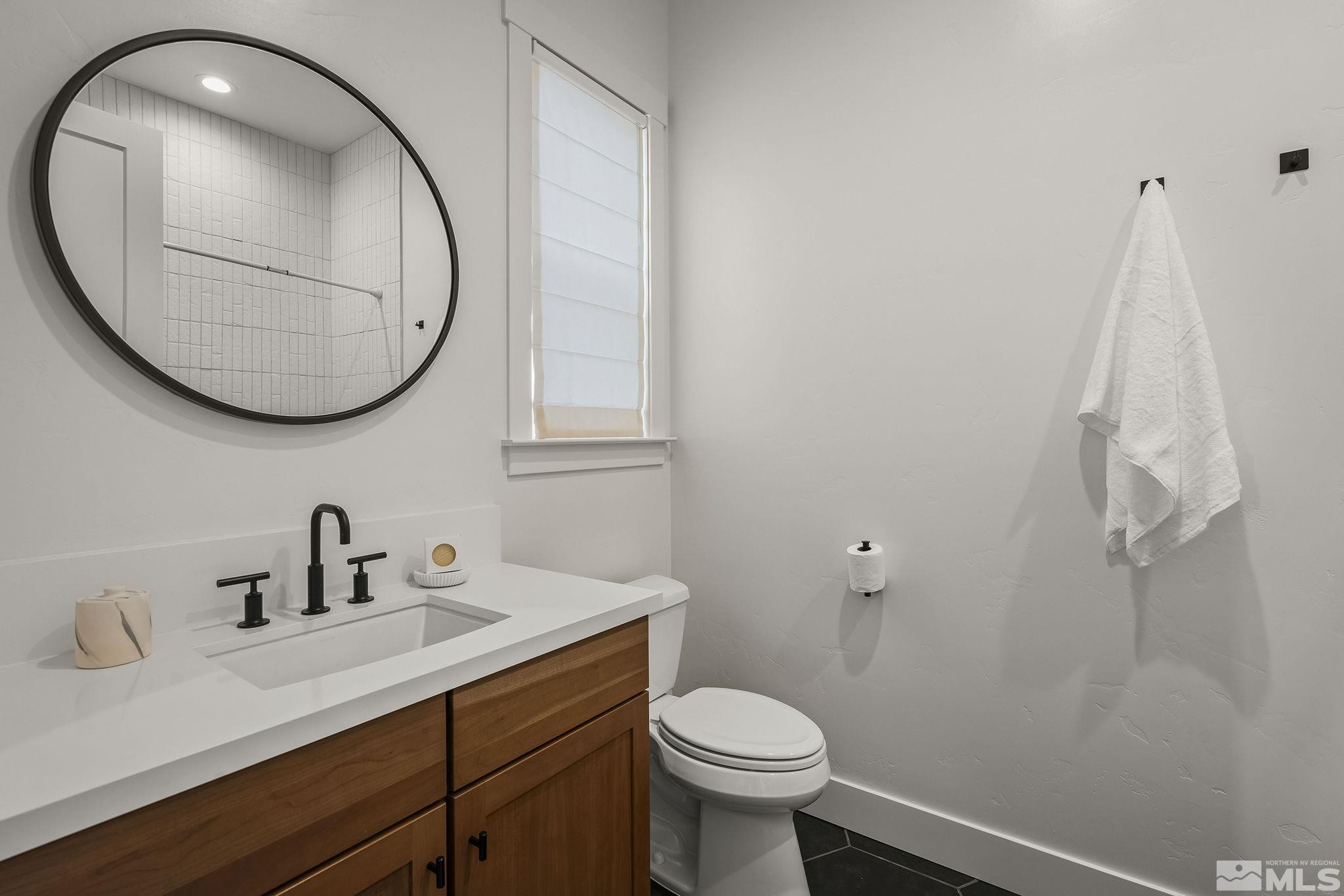 713 W Pleasant Oak Trail