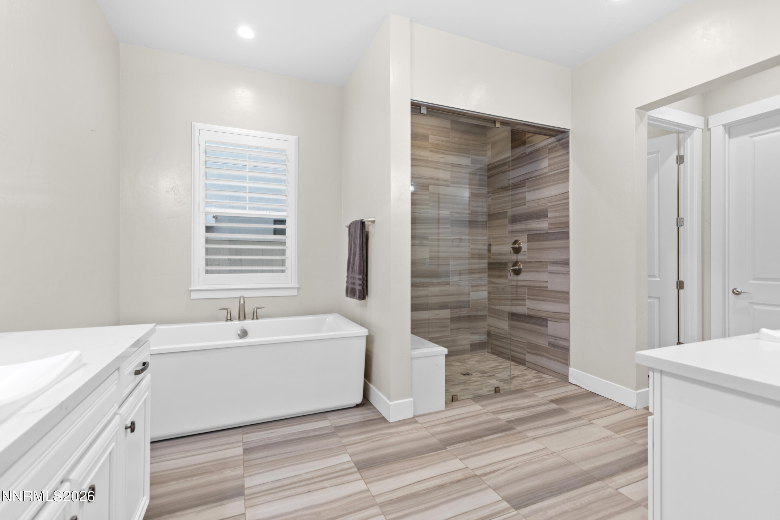 719 W Pleasant Oak Trail