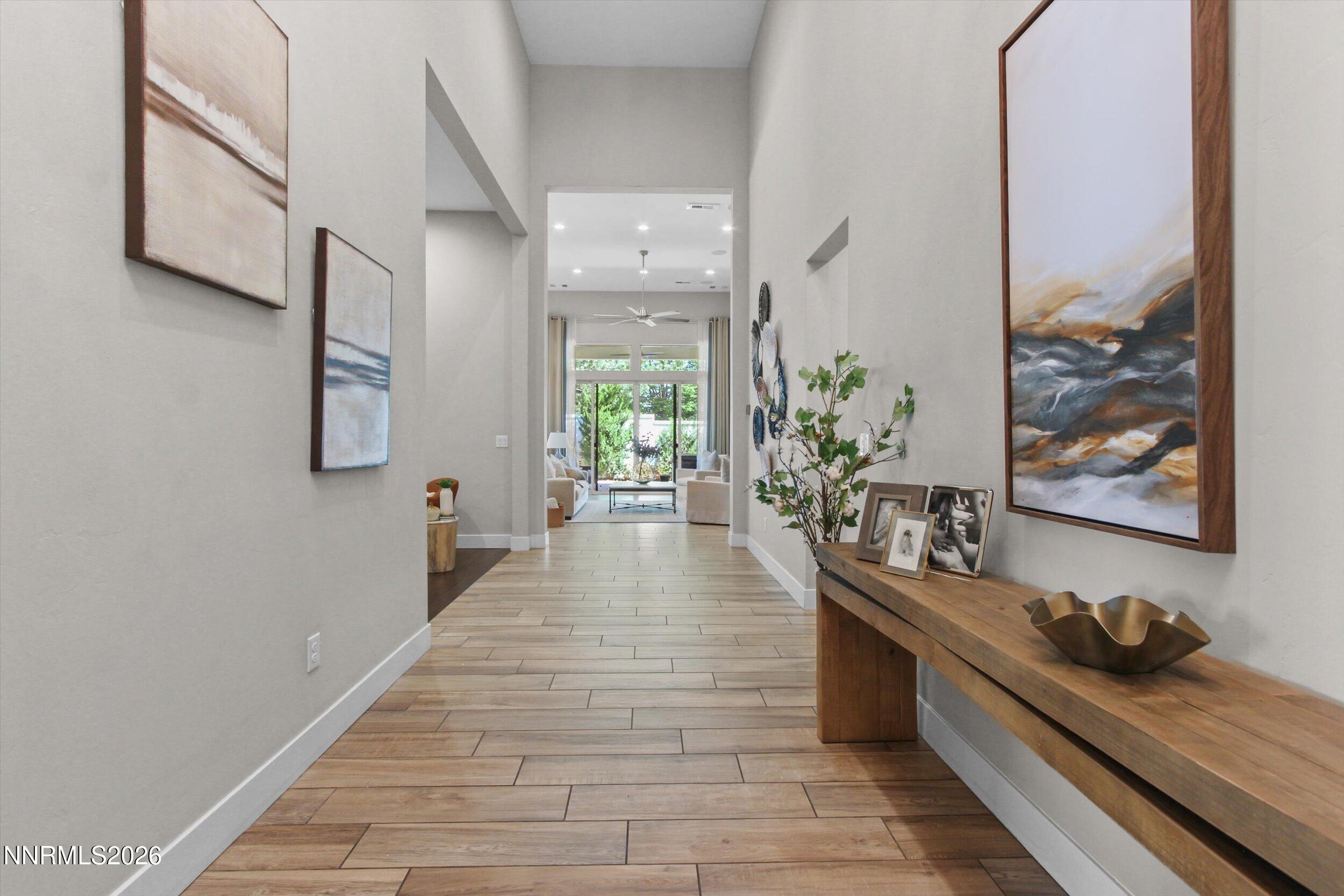 719 W Pleasant Oak Trail