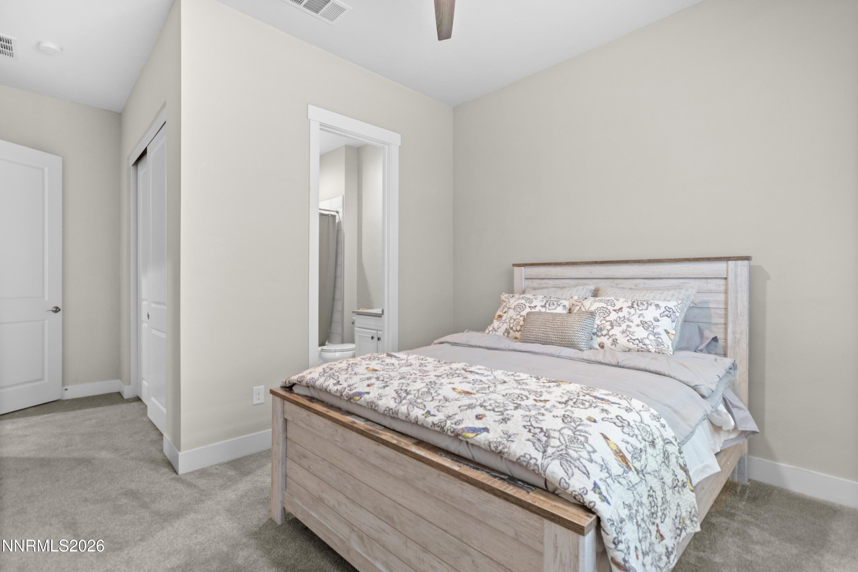 719 W Pleasant Oak Trail