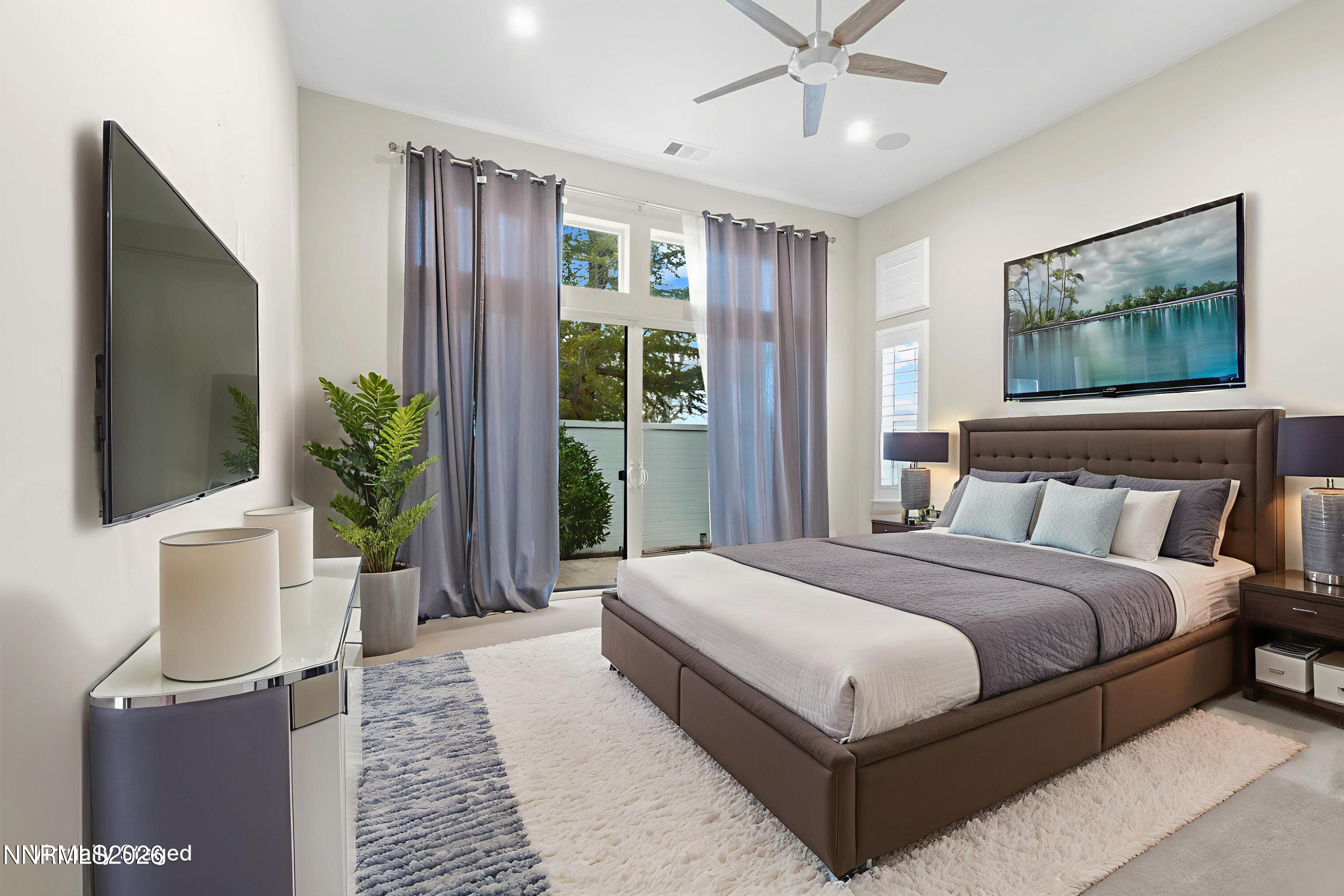 719 W Pleasant Oak Trail