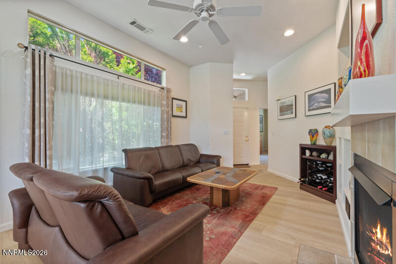 403 Sierra Leaf Circle