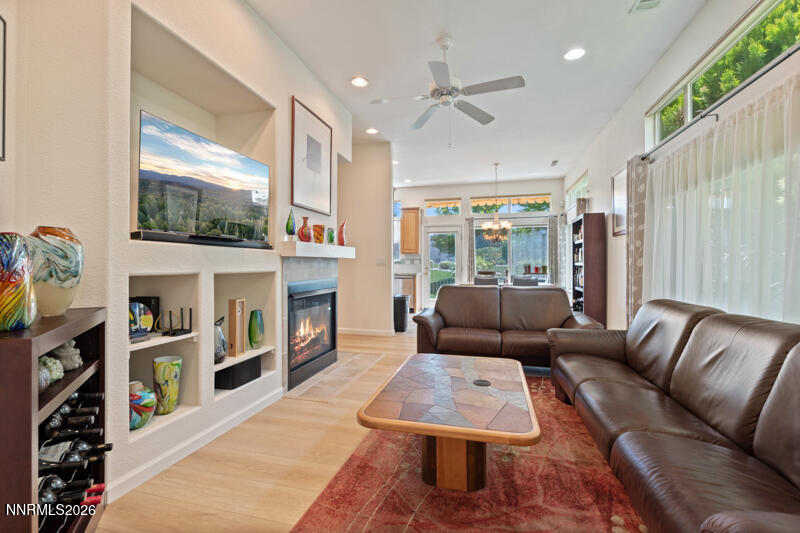 403 Sierra Leaf Circle