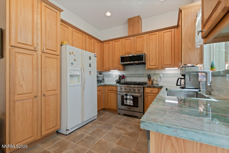 403 Sierra Leaf Circle