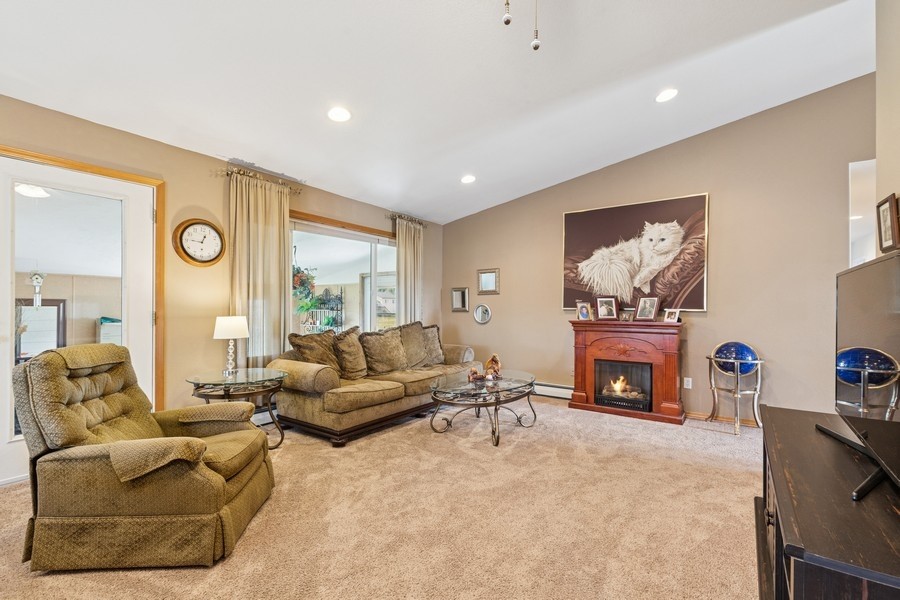 869 Foys Lake Road