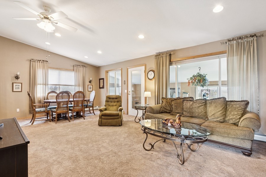 869 Foys Lake Road