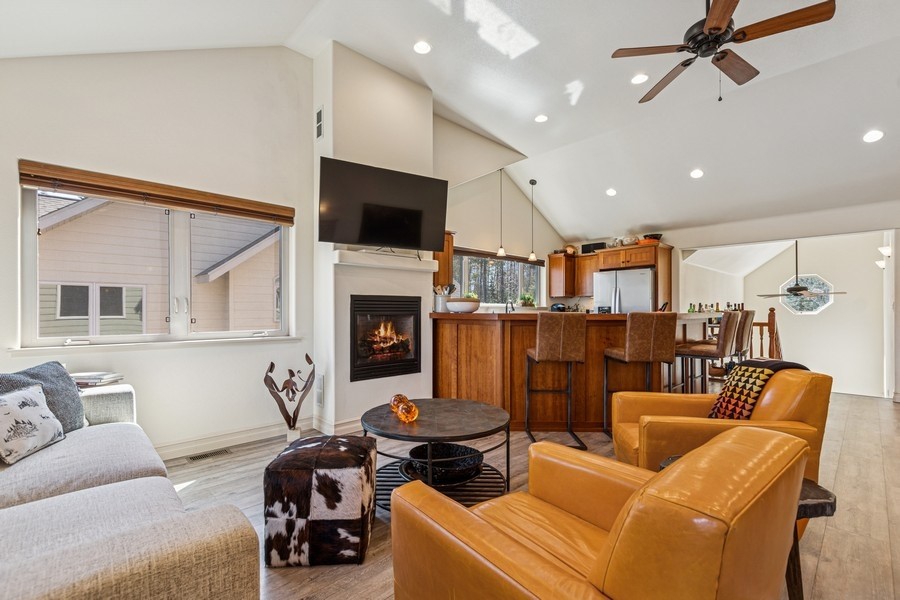 1038 Mountain Park Drive B