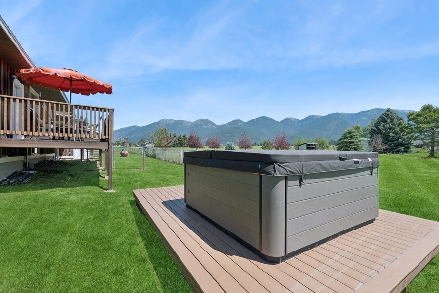 541 Creston Hatchery Road