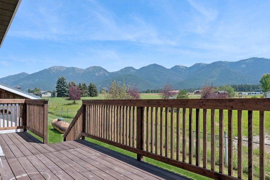 541 Creston Hatchery Road